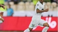 پهلوان یک فصل دیگر با ذوب آهن می‌ماند
