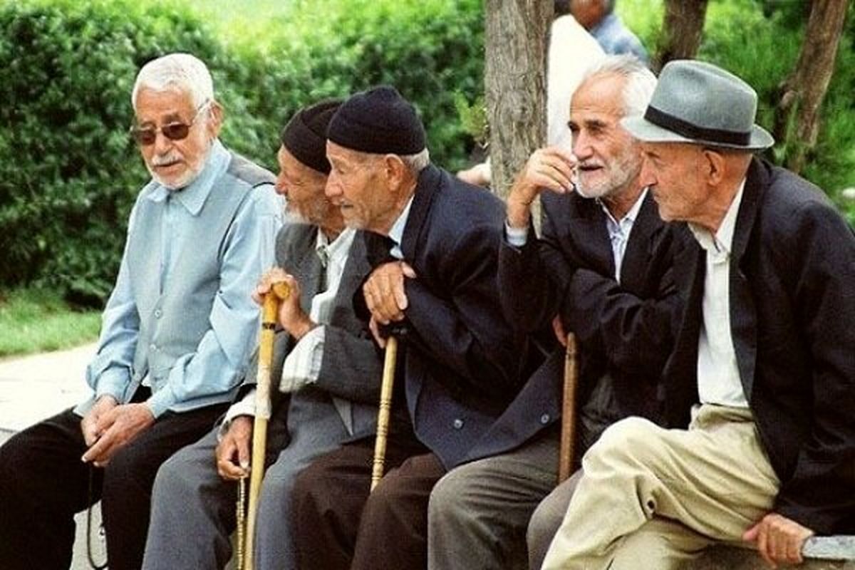 تامین اجتماعی هنوز معوقات بیمه تکمیلی بازنشستگان را پرداخت نکرده است