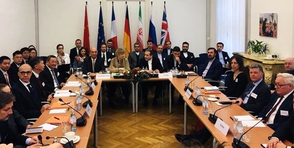 خبرنگار وال‌استریت‌ژورنال: نشست بعدی کمیسیون برجام اواسط تیرماه برگزار می‌شود