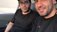 فرزاد حسنی و دوستش در ماشین + عکس