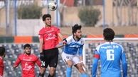 برتری یک نیمه ای پیکان مقابل استقلال خوزستان