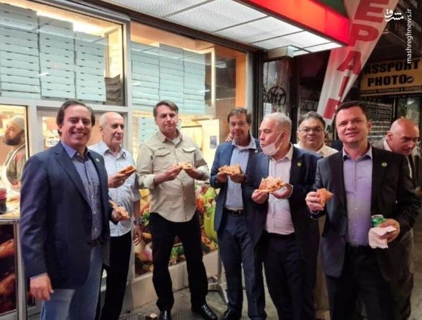 پیتزا خوردن رئیس جمهور در خیابان + عکس