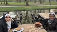 تفریحات مژده لواسانی با دوستش + عکس