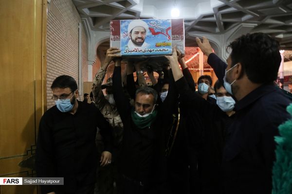 وداع با نخستین شهید روحانی مدافع حرم در قم + تصاویر