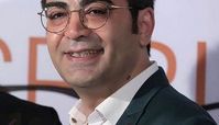 جنجال جدید فرزاد حسنی با خانم ترانه سرا