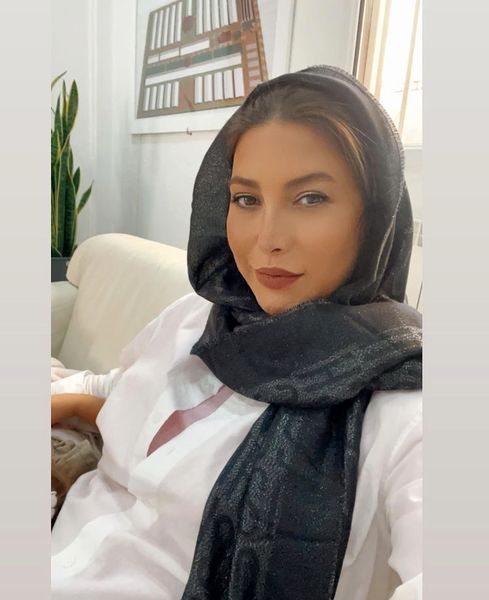 تیپ سفید رنگ فریبا نادری + عکس