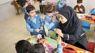مدارس کشور صاحب مددکار می‌شوند
