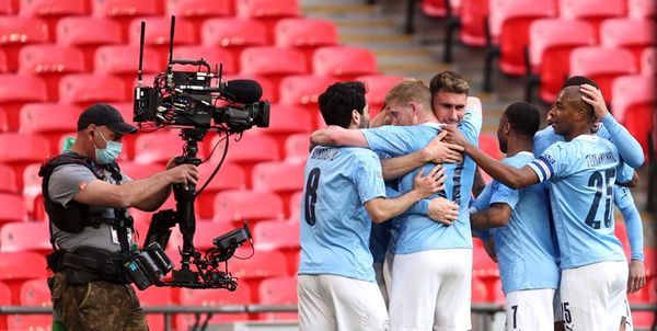 قهرمانی منچستر سیتی با غلبه بر تاتنهام 