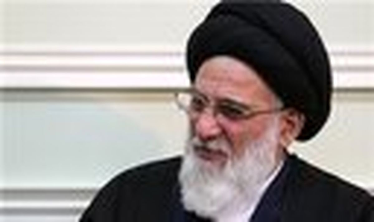 ضرورت بررسی عالمانه سیره سیاسی و اجتماعی ائمه اطهار(ع)