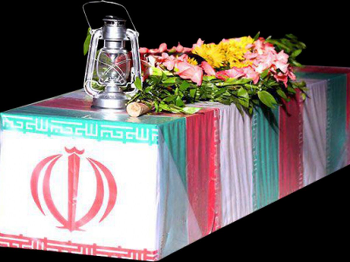 زورو بازی نوجوان بسیجی در جبهه!