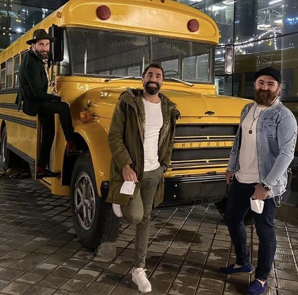 هادی کاظمی و برادرانش + عکس