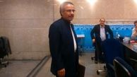 حامی روحانی نامزد انتخابات شد + عکس