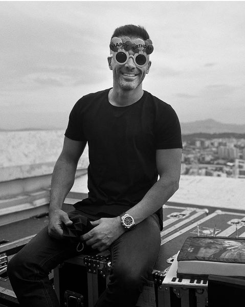 عینک عجیب سیروان خسروی + عکس