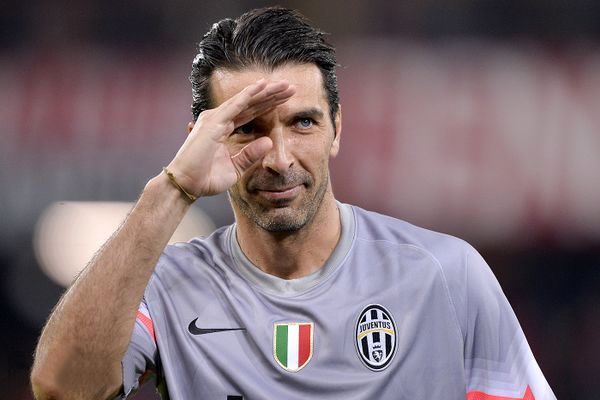 اعتراض عجیب به بوفون: تو حقیر و پستی!