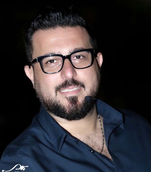 محسن کیایی با ظاهری ساده + عکس