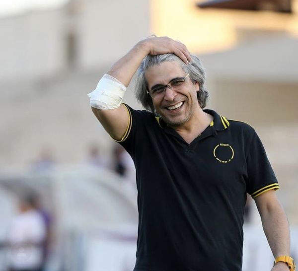 امیر غفارمنش با مدل موی متفاوت + عکس