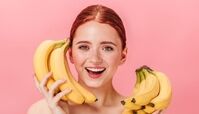 خواص پوست موز برای پوست چین چروک و رفع لک صورت ؛ معجزه این میوه رو لمس کنید
