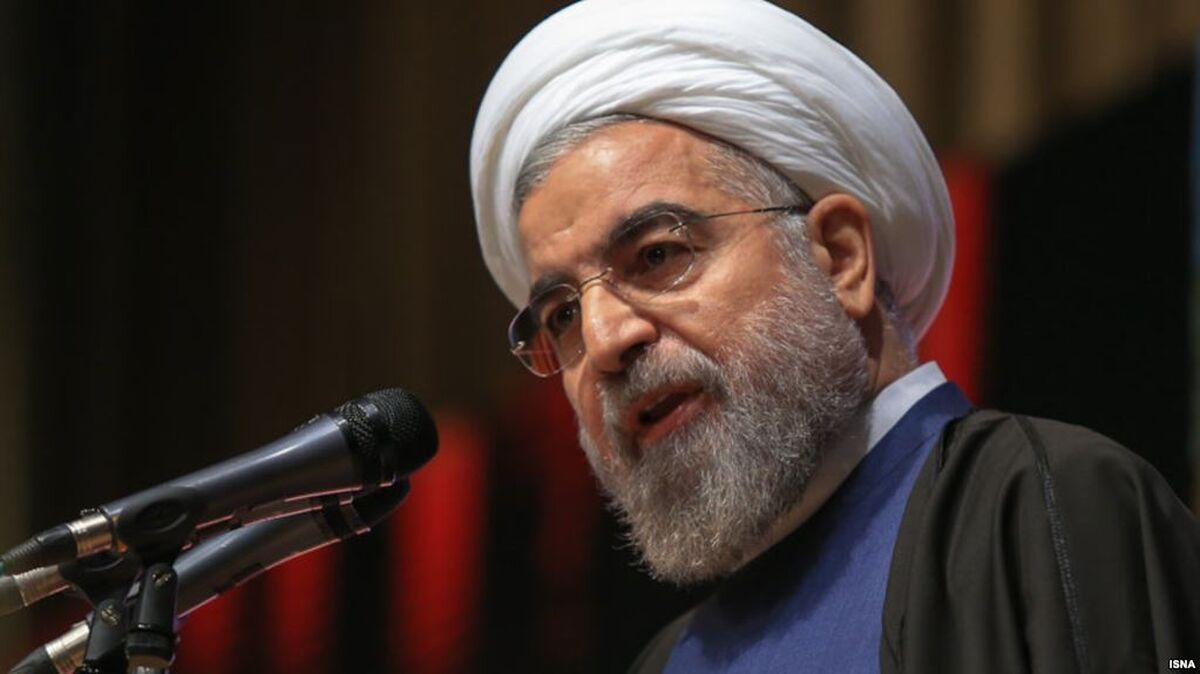 سخن گفتن با آمریکا معنایی جز تسلیم  ملت ندارد