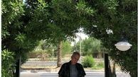 عکس بی هوایی حمیدرضا آذرنگ در خیابان 