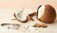 طریقه کندن پوست نارگیل با 3 روش آسان