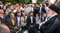 روایتی از حال و هوای دیدار شاعران با «رهبری»+عکس