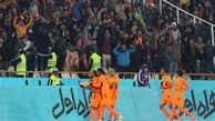 فحاشی هواداران پرسپولیس و بادران به یکدیگر