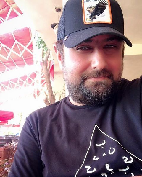 محمد علیزاده با تیپی متفاوت + عکس